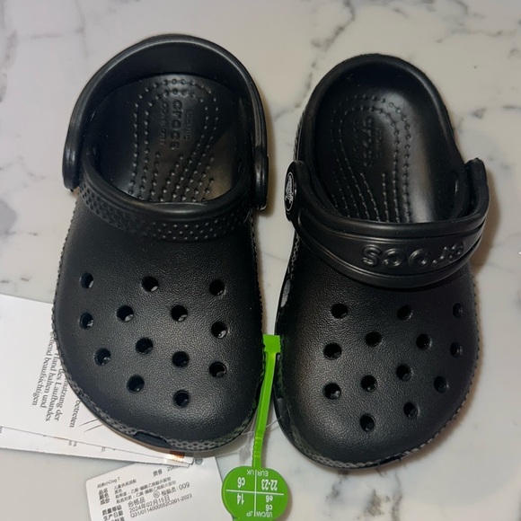 CROCS Other - Black clog classic crocs toddler 6 brand new unisex